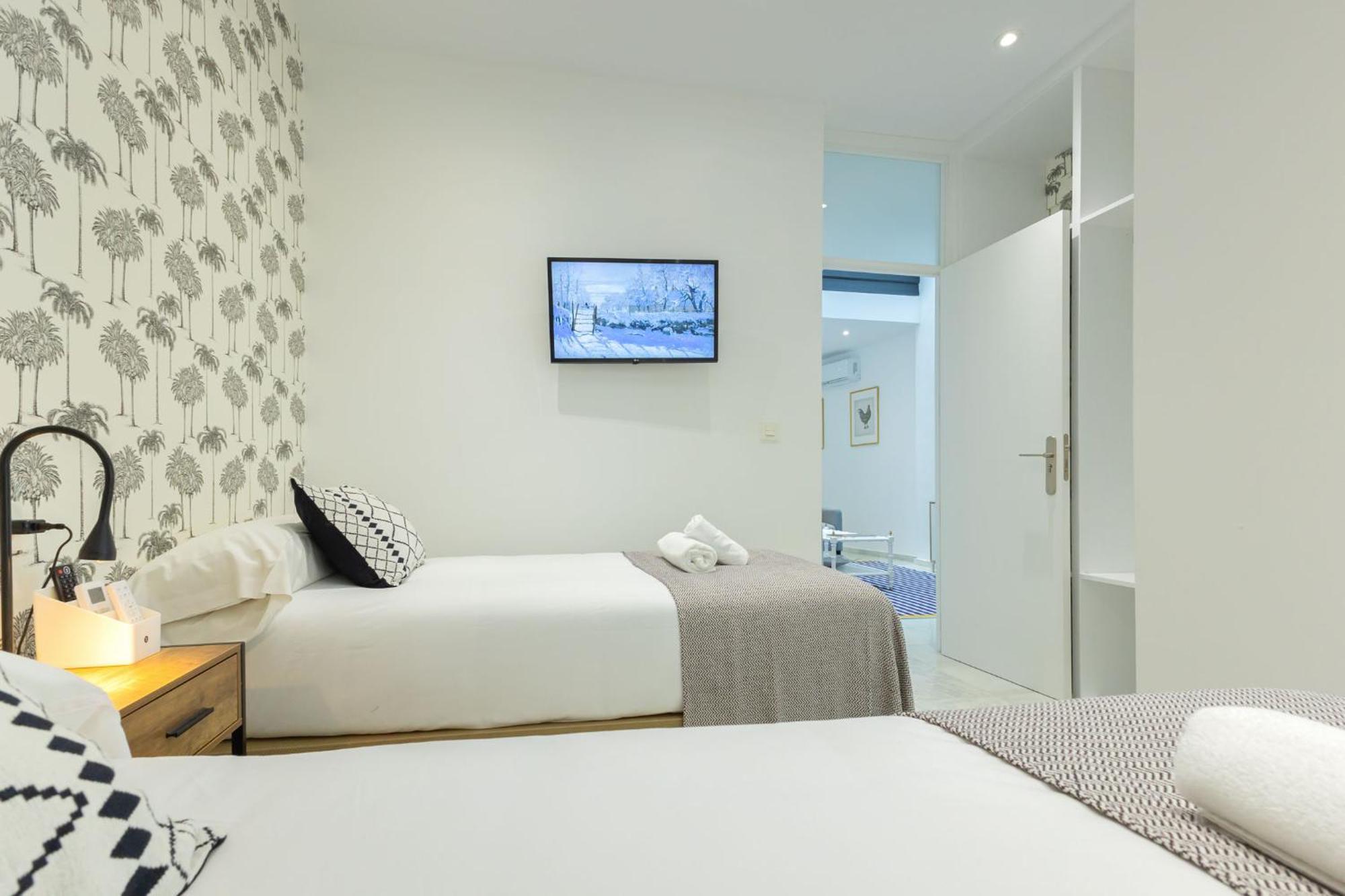 New! La Casa Del Cerrajero Apartment Sevilla Bagian luar foto