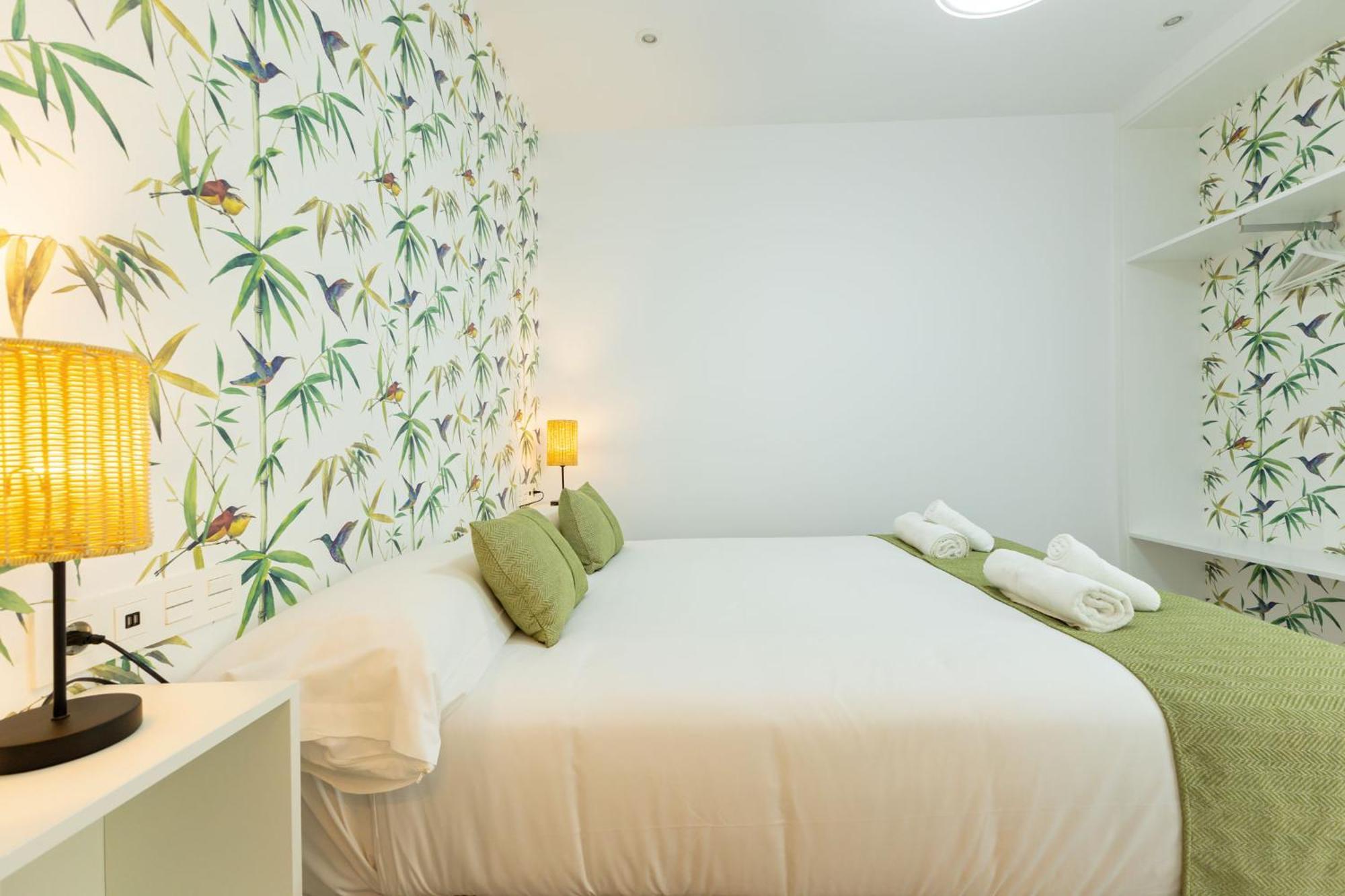 New! La Casa Del Cerrajero Apartment Sevilla Bagian luar foto