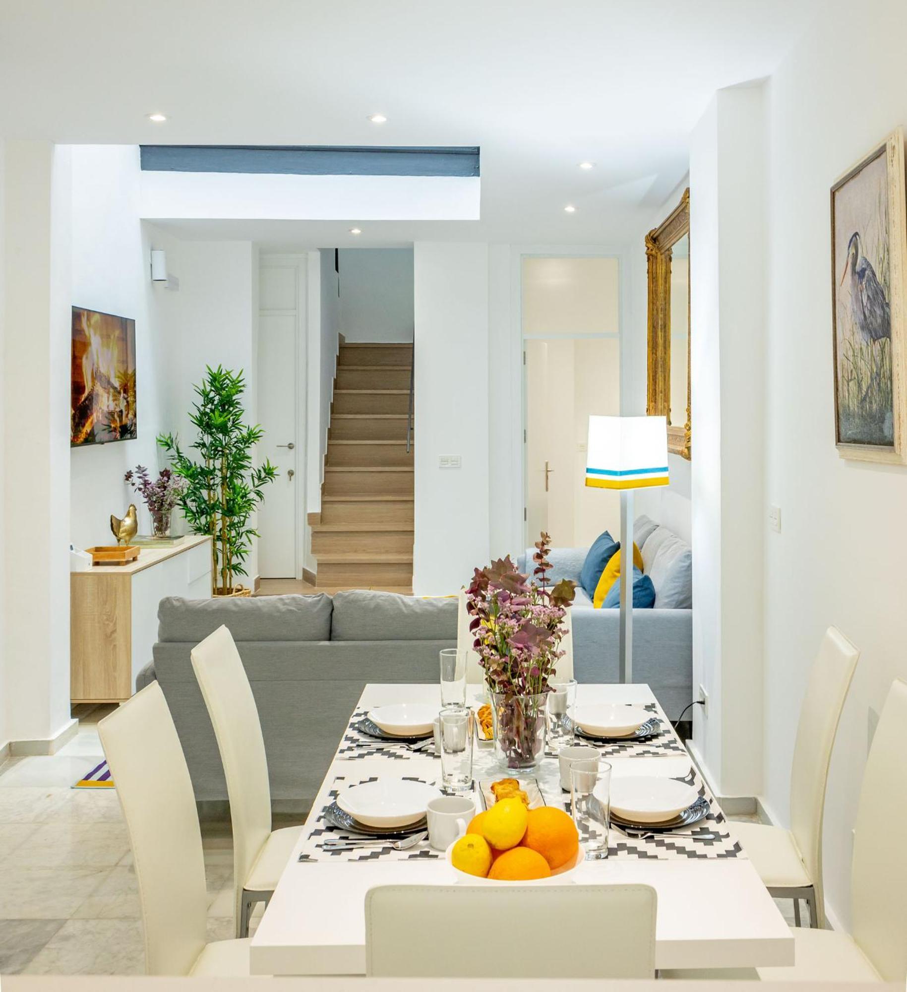 New! La Casa Del Cerrajero Apartment Sevilla Bagian luar foto